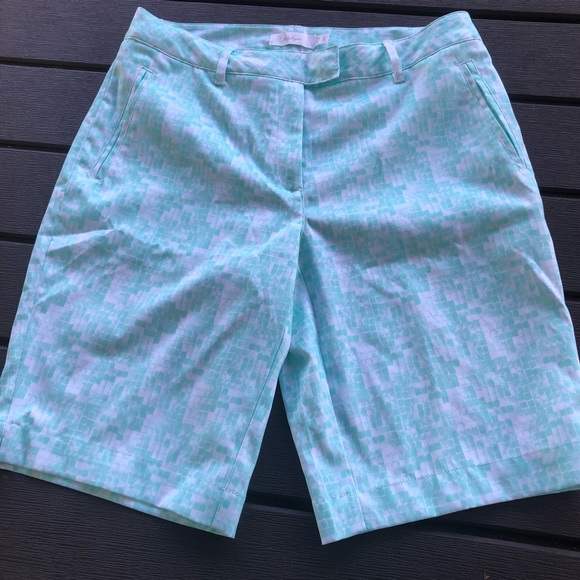COPY - Lady Hagan Bermuda Short Size 2 - Picture 2 of 14